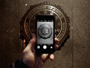 iPhone vs FBI