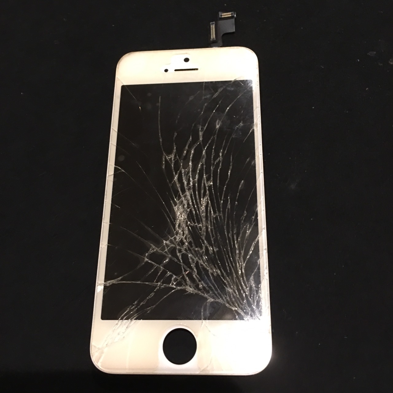 7.26 | iphone5s | パネル交換修理