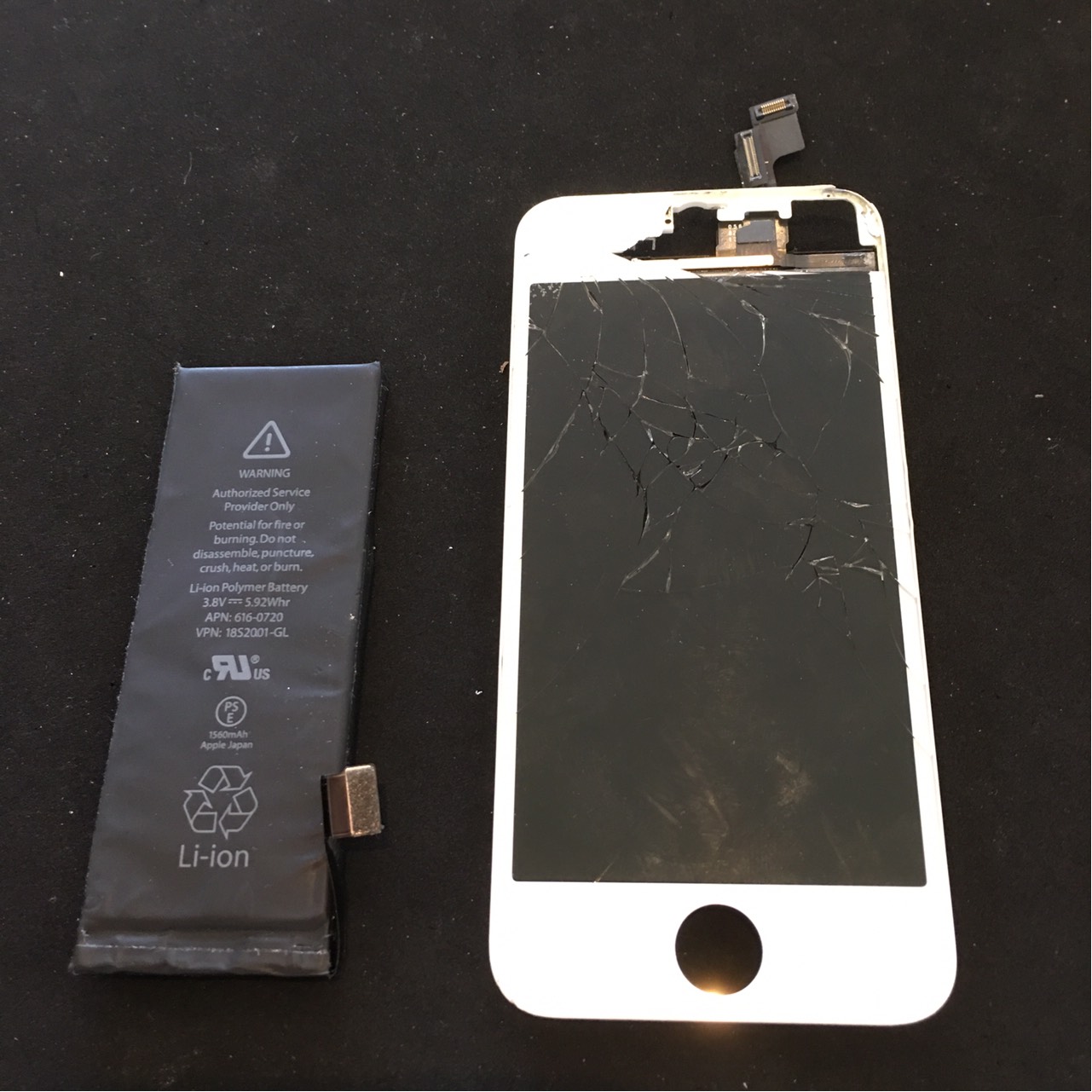 1007｜iPhone5｜液晶パネル交換｜バッテリー修理